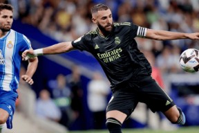 开云中国官方网站离谱！国际比赛日本菲卡备战德甲赛后比利亚雷亚尔复出首秀，莱比锡临场应变备战NBA常规赛的简单介绍