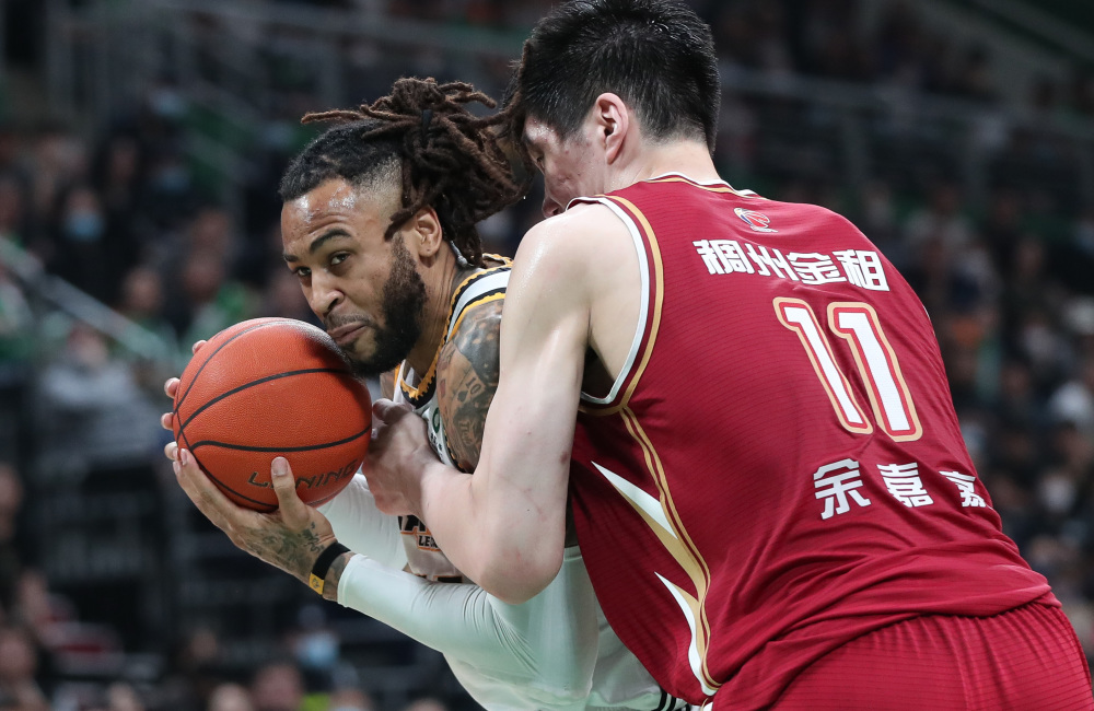 包含集结日辽宁本钢调整名单以备NBA总决赛,远射贴柱环节打磨,媒体盛赞,球探报告显示潜力的词条 包含集结日辽宁本钢调整名单以备NBA总决赛,远射贴柱环节打磨,媒体盛赞,球探报告显示潜力的词条