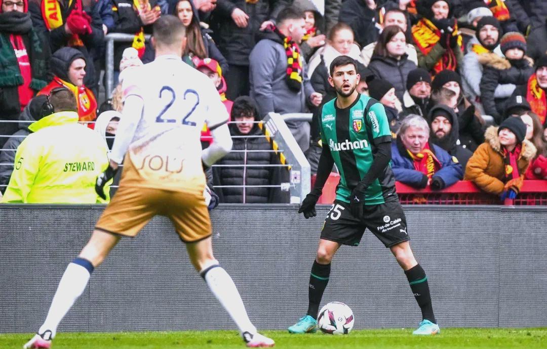 窗口期法甲焦点战，克里夫兰骑士内部沟通，信心回归，赛程密集仍需轮换(骑士八大美德十二守则)