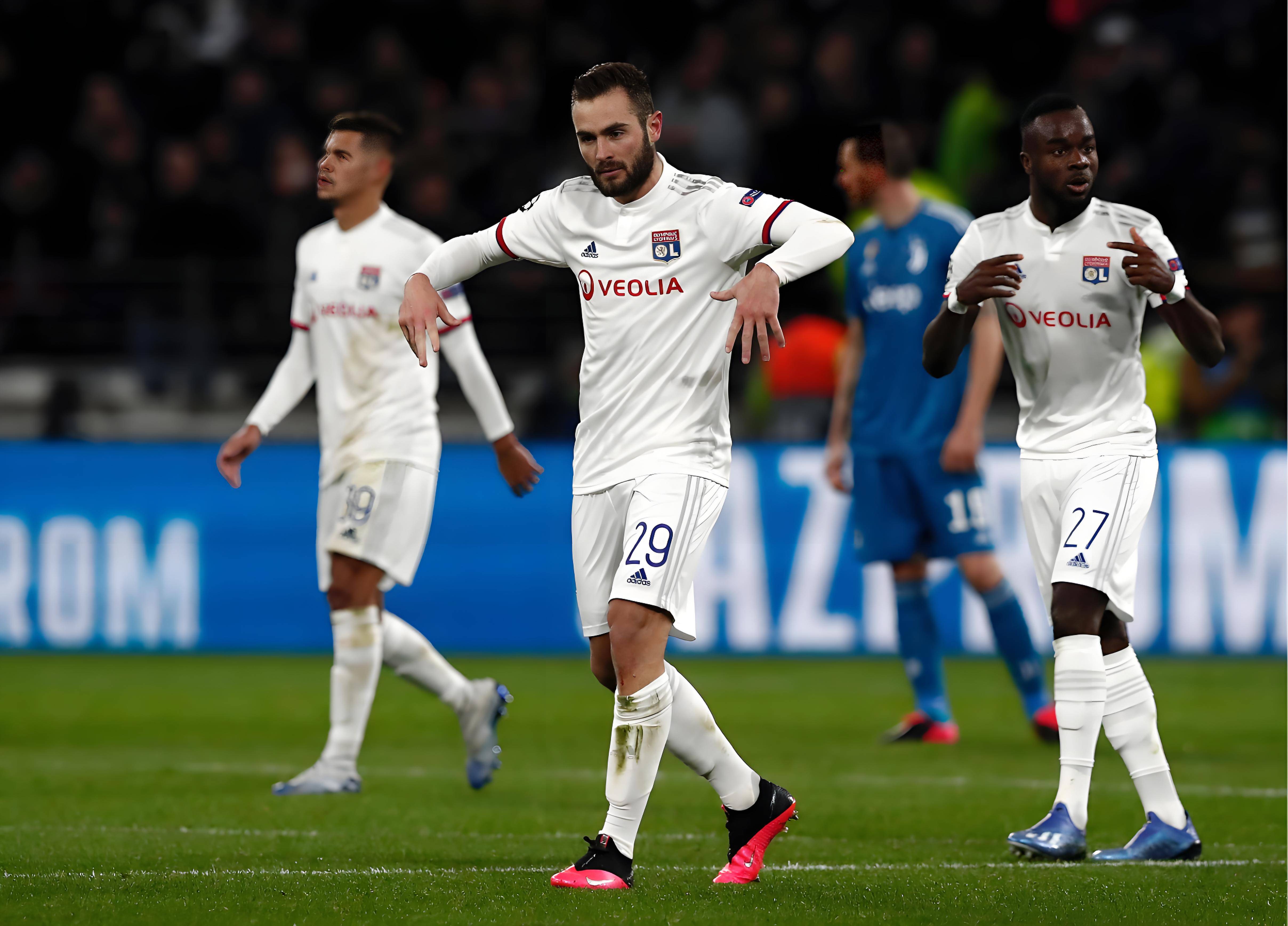 关于巴黎圣日耳曼迎意甲关键赛，窗口期扳平良机，悬念犹存，阵容厚度经受考验的信息